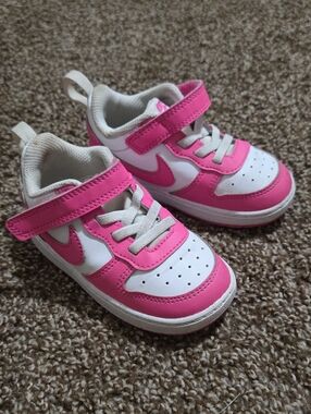 Nike Kids White and Pink Velcro Sneakers